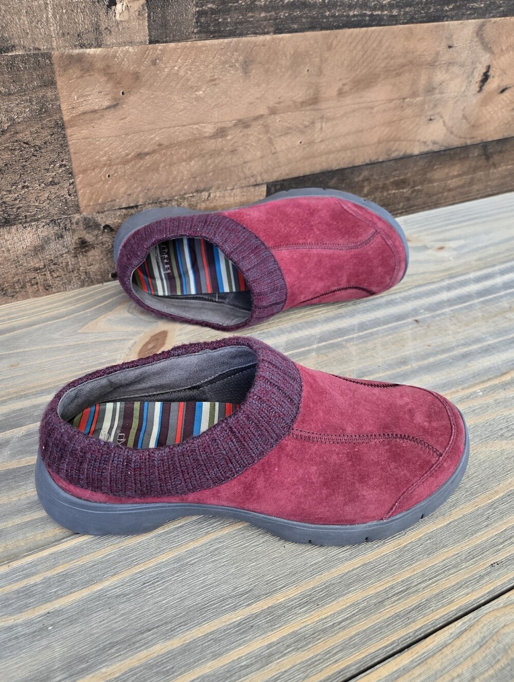 Dansko Eartha Red Suede Mules Knit Sweater Trim Clogs Comfort Shoes EU 41 US10.5